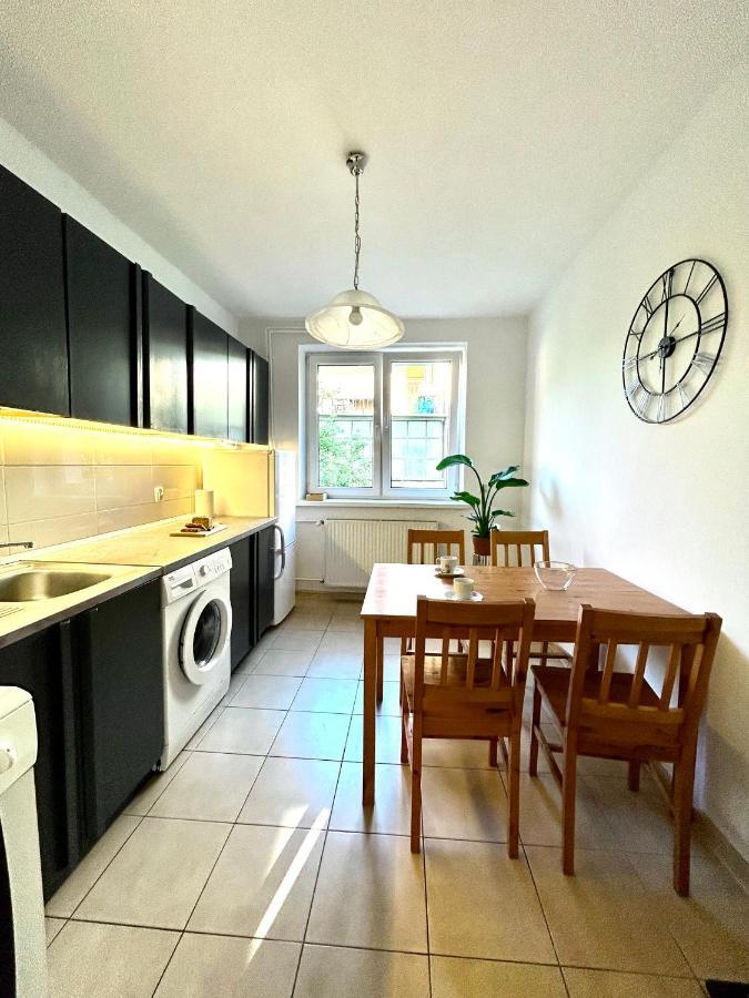 Apartament Przestronny Apartament W Centrum Rzeszowa Zewnętrze zdjęcie